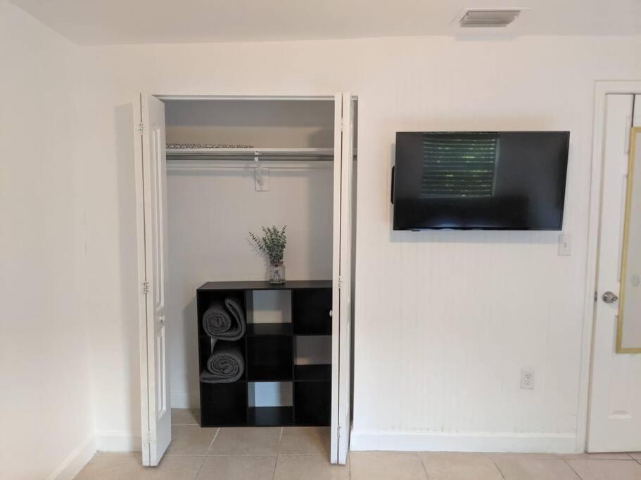 3 Bedroom Miami Home 15 Minutes To The Beach Luaran gambar